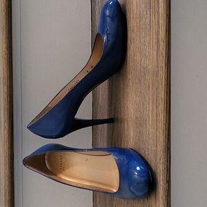 Stuart Weitzman pumps